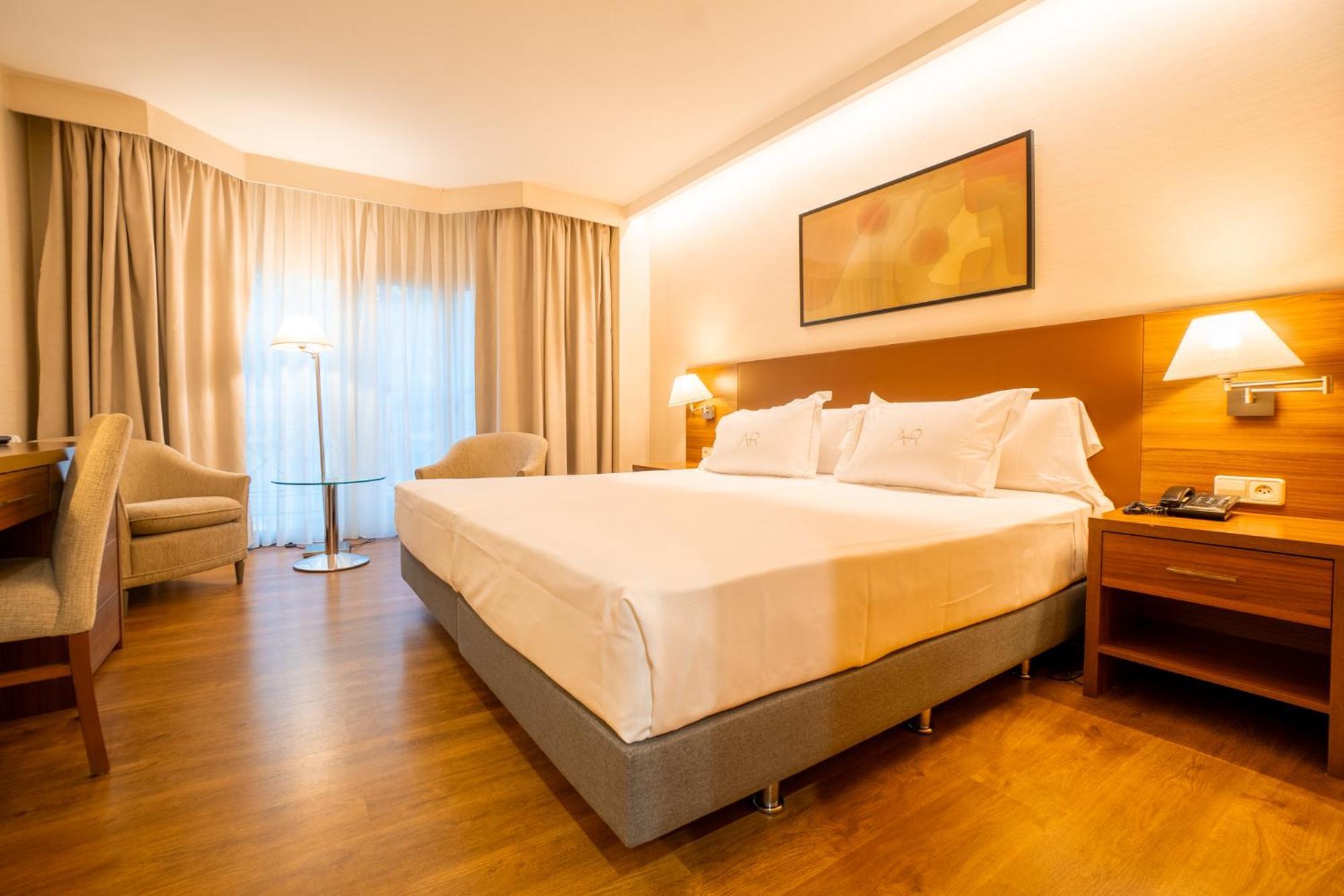Aparto-Hotel Rosales — Photos 1